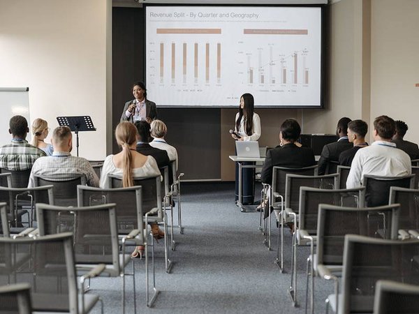 Quelles conditions pour louer sa salle pour un séminaire ?